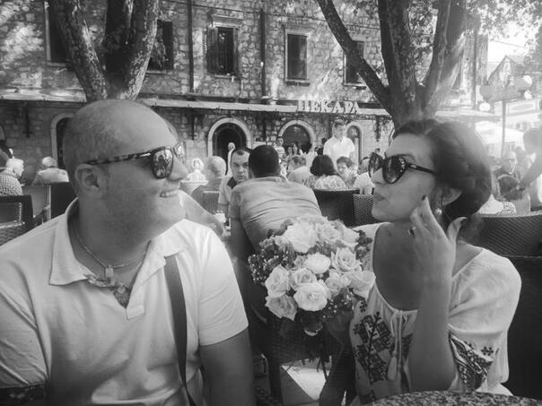 Preminuo Adi Stambol, suprug bh. dizajnerke Belme Tvico