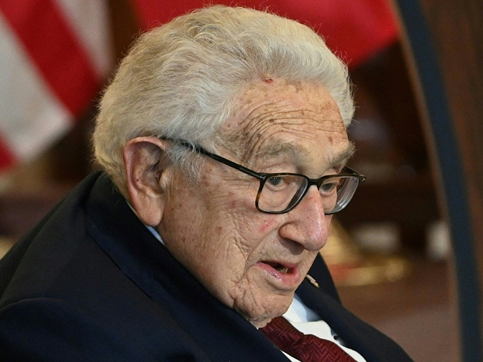 Preminuo američki diplomat i naučnik Henry Kissinger