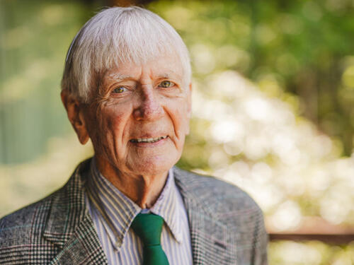 Preminuo autor popularnog programskog jezika BASIC