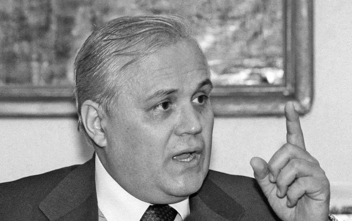 Preminuo bivši predsjednik Srbije Milan Milutinović