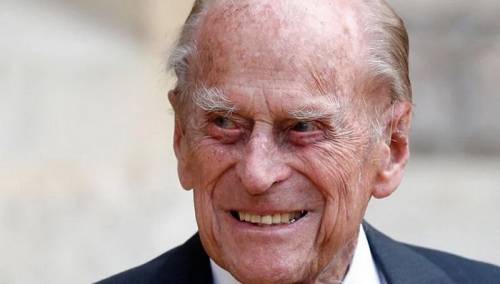 Preminuo britanski princ Philip