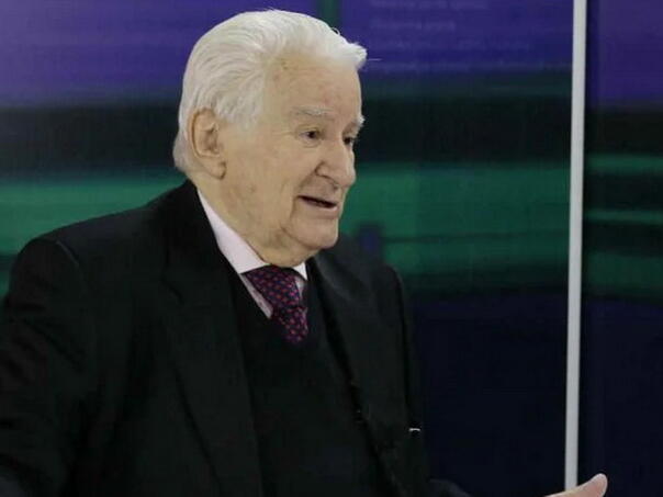 Preminuo Dragoljub Mićunović