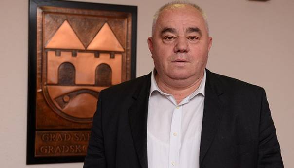 Preminuo Esed Radeljaš