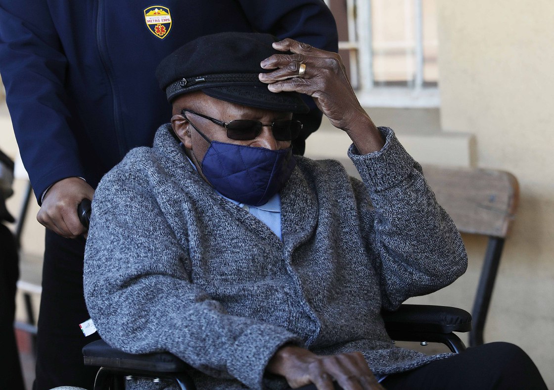 Preminuo južnoafrički nadbiskup i nobelovac Desmond Tutu