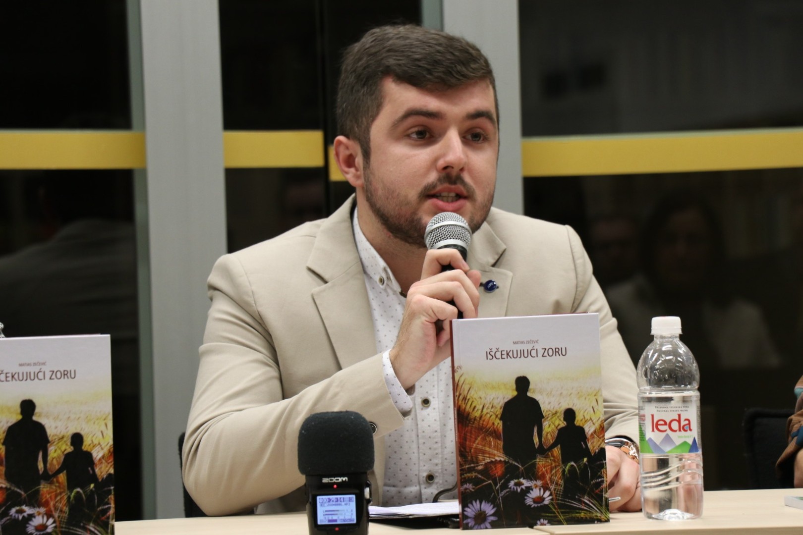 Preminuo književnik i novinar Matias Zečević u 30. godini