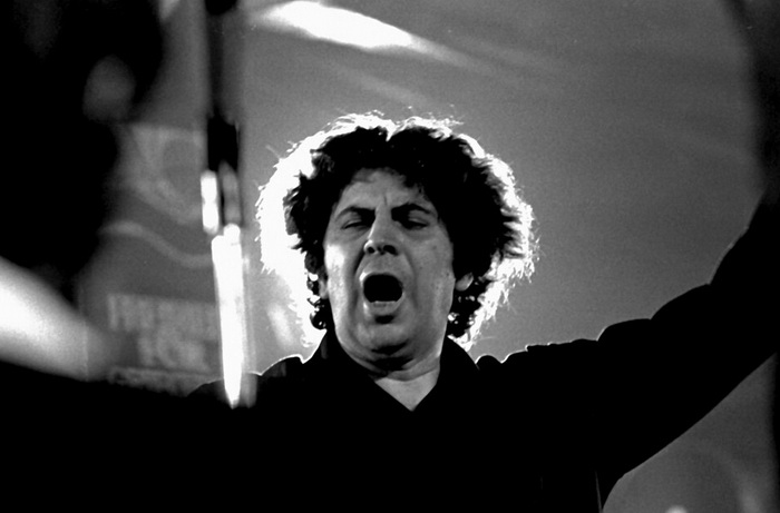 Preminuo Mikis Theodorakis