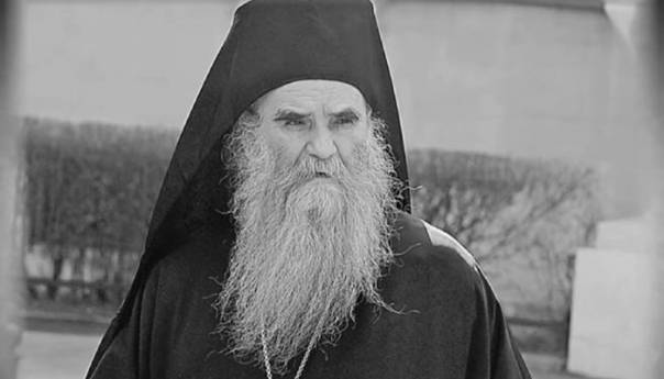 Preminuo mitropolit Amfilohije