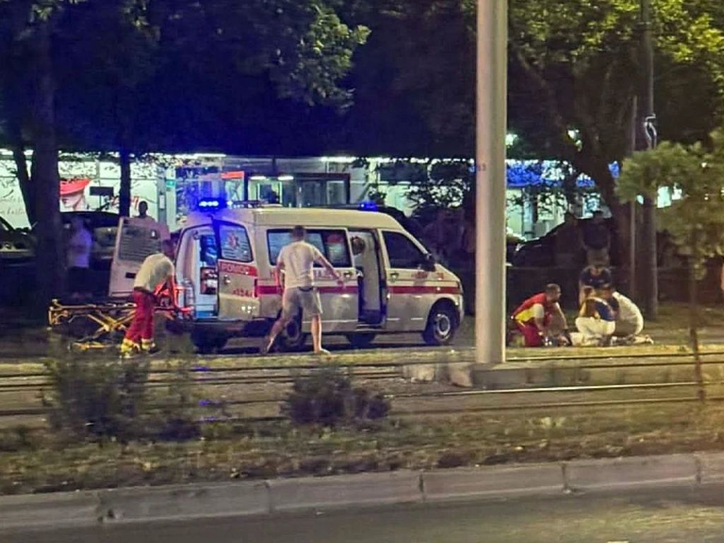 Preminuo mladić (21) koji je pao s krova automobila slaveći pobjedu Zmajeva