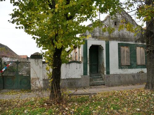 Preminuo mladić kojega je majka polila benzinom i zapalila