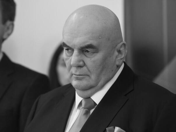 Preminuo srbijanski političar Dragan Marković Palma