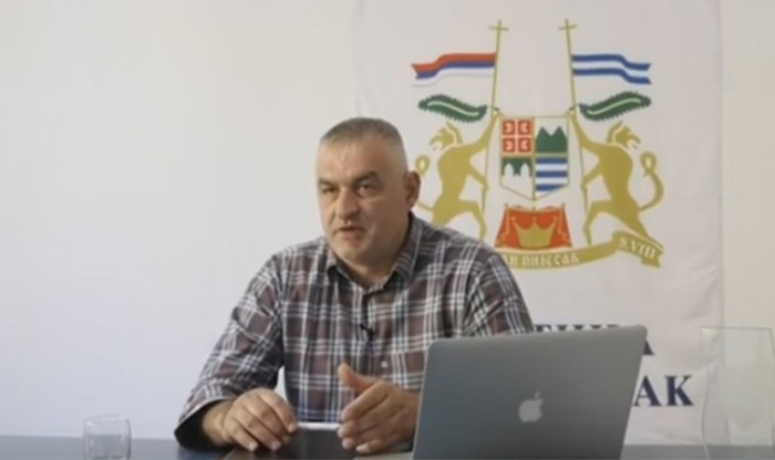 Premlaćen vozač, policija traga za načelnikom Han Pijeska