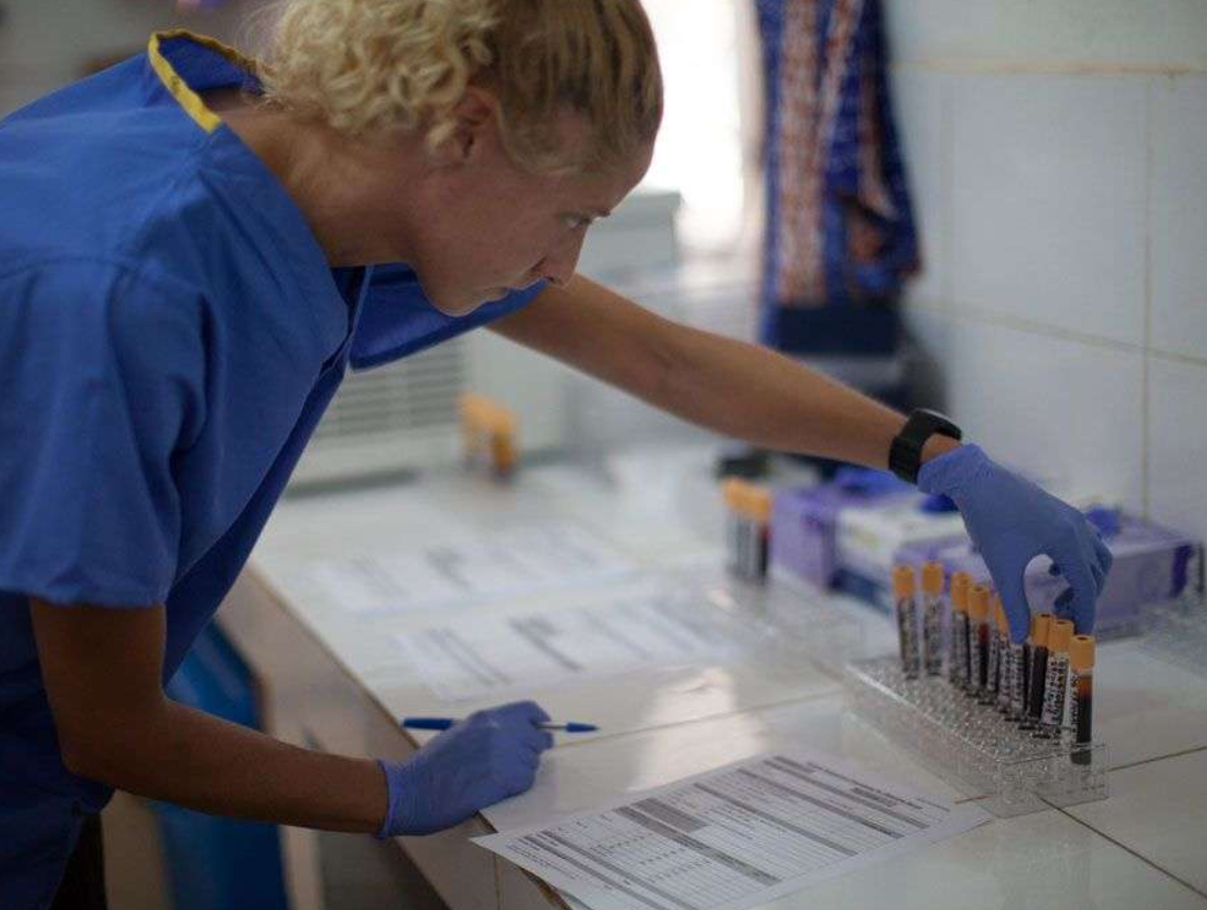 Prepolovljena obećana sredstva za suzbijanje epidemije ebole