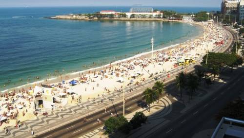 Prepune plaže i restorani u Rio de Janeiru uprkos koronavirusu
