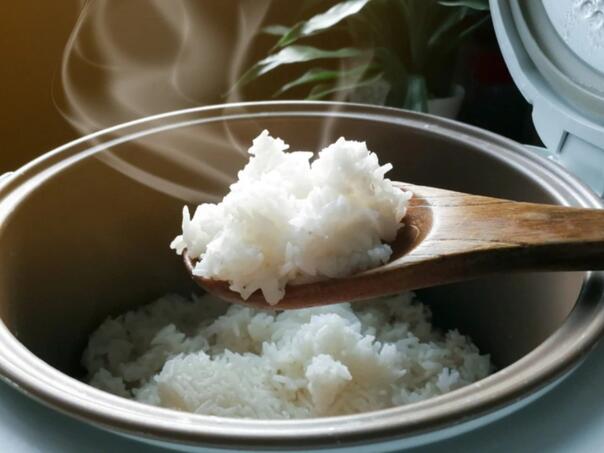 Preskup pirinač 'zatvorio' rekordan broj japanskih restorana