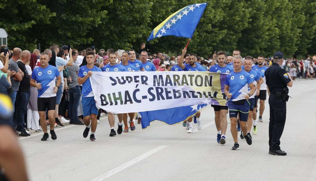 Prešli 500 kilometara kako bi odali počast žrtvama genocida