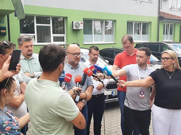 MUP USK: Crn dan za Sanski Most, djeca su bila u školi u vrijeme masakra