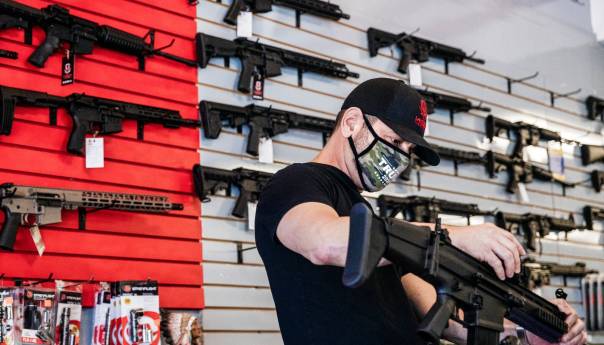 Presuda Vrhovnog suda proširuje prava na nošenje oružja