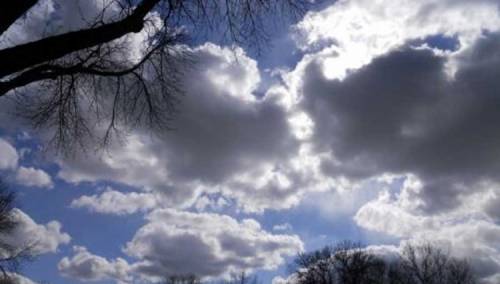 Pretežno oblačno i vjetrovito vrijeme, tokom dana kiša