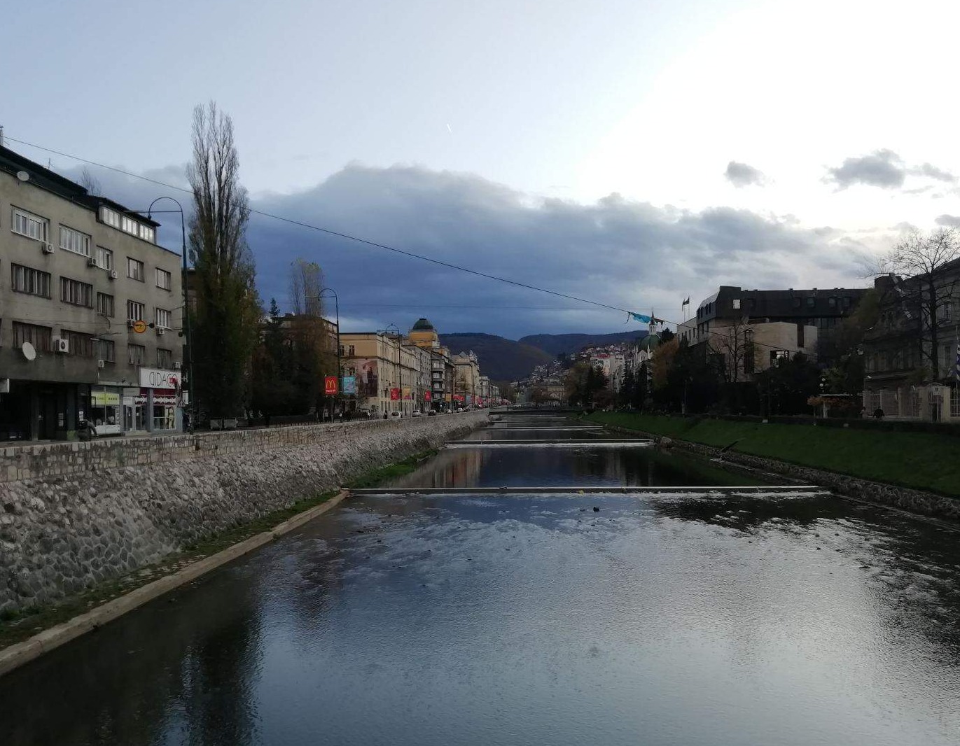 Pretežno oblačno vrijeme jutros u BiH, poslijepodne smanjenje oblačnosti