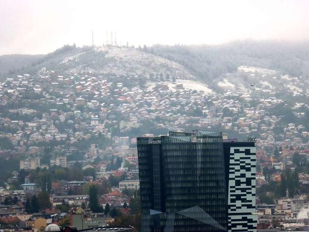 Pretežno oblačno vrijeme jutros u BiH, u nizinama moguća kiša