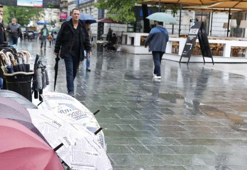 Pretežno oblačno vrijeme u BiH, registrovani kiša i pljuskovi