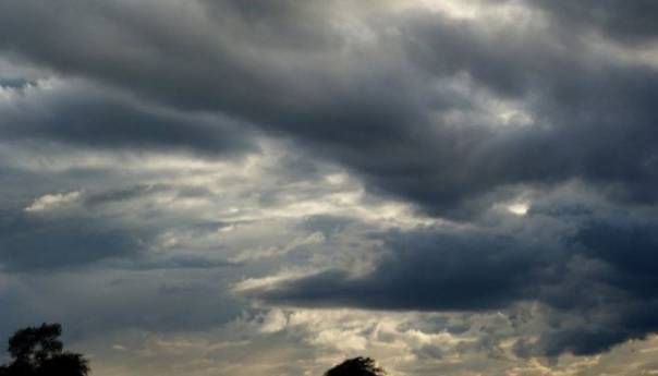 Pretežno oblačno vrijeme uz postepeno smanjenje naoblake