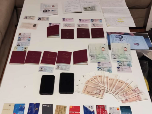 Pretres na Ilidži: Oduzeti krivotvoreni dokumenti i oprema za njihovu izradu