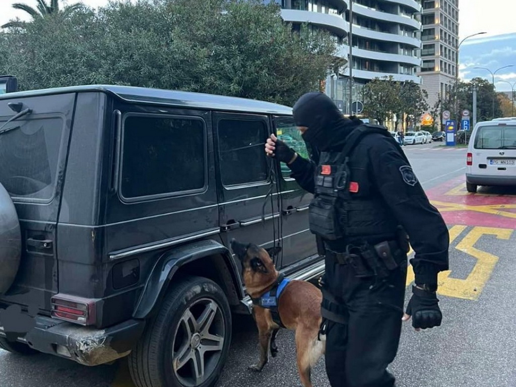 Pretresi u više gradova Crne Gore, oduzeto oružje, municija, droga