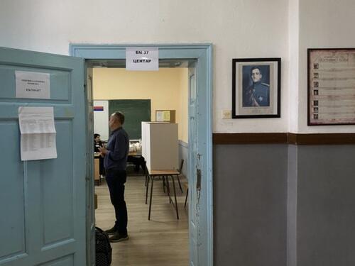 Pretučen student u Boru, u Bajinoj Bašti posmatračima izbušene gume