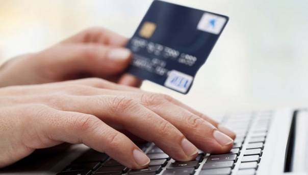 Prevarama na društvenim mrežama oštetili građane za više od 100.000 KM