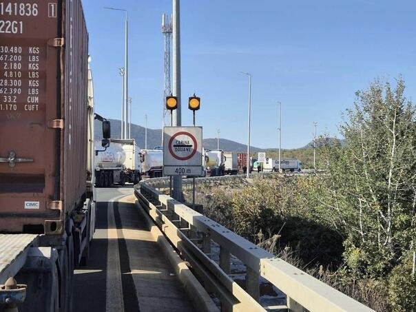 Prevoznici idu u blokadu drumskog transporta širom BiH