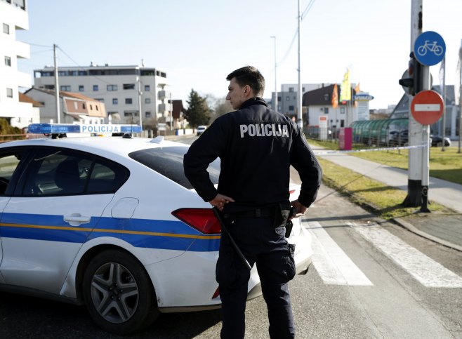 Prevrnula se cisterna sa hiljadama litara dizela: Na sreću, nema povrijeđenih