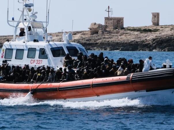 Prevrnuo se čamac u Andamanskom moru, 250 nestalih Rohinja