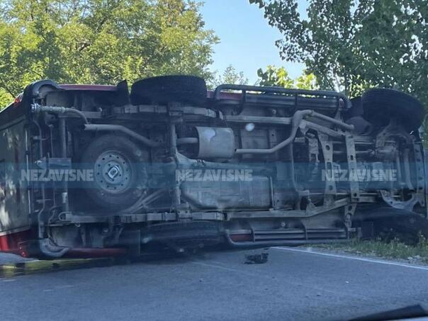 Prevrnuo se vatrogasni kamion na sjeveru BiH