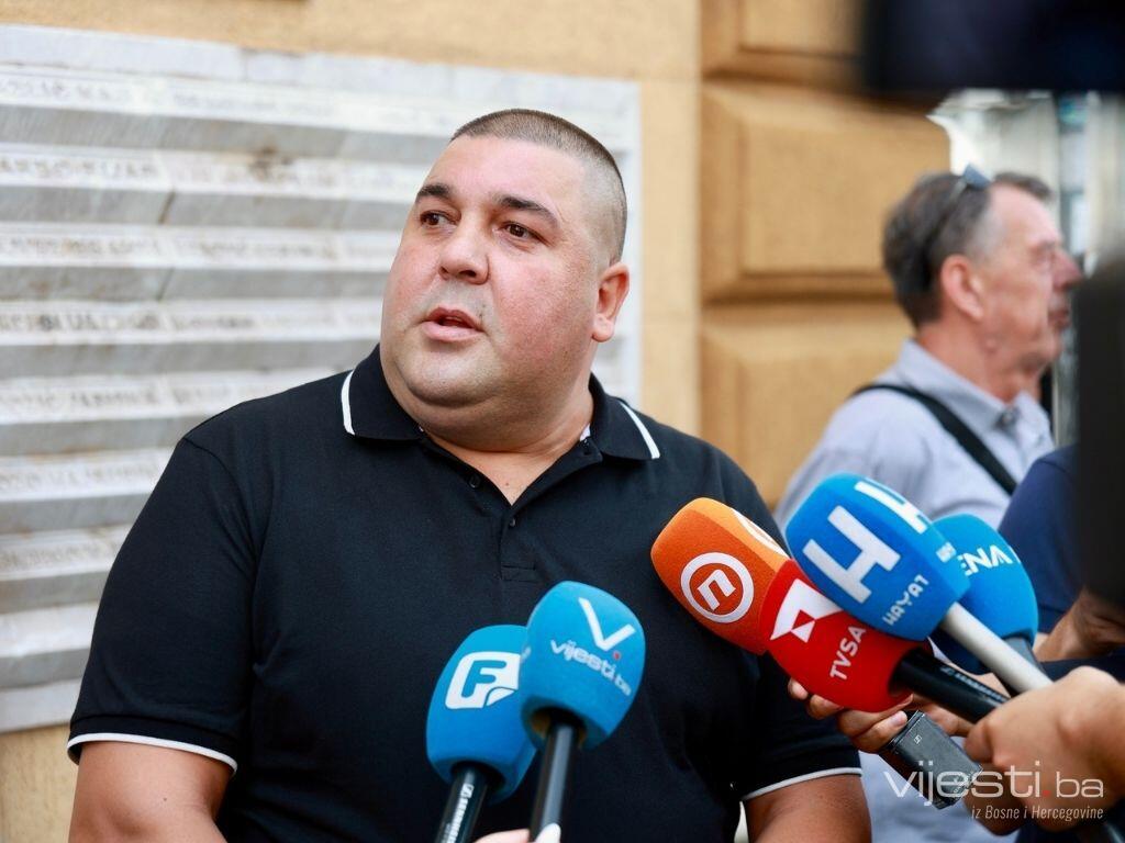 Preživio masakr na Markalama: Iz RS su mi nudili novac, Nešićeva linija