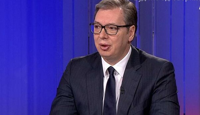 Priča o miru, a priziva rat: Vučić stao u zaštitu Dodika