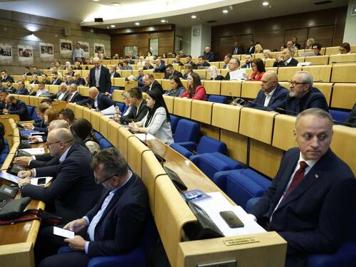Prihvaćen Prijedlog zakona o ujednačavanju penzija ostvarenih po Zakonu o službi u oružanim snagama