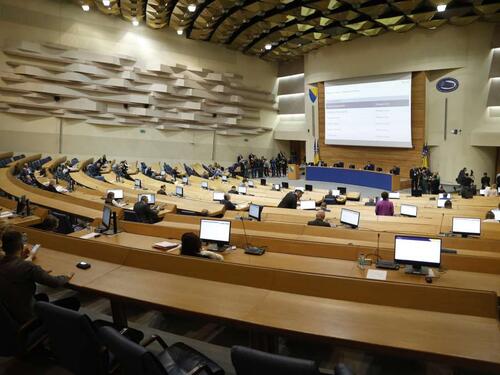 Prihvaćen zahtjev da se prijedlog izmjena Zakona o PDV-u razmatra po hitnom postupku