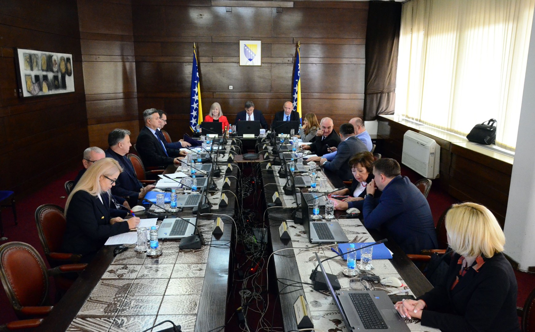 Prihvaćena inicijativa premijera FBiH za povećanje najnižih penzija