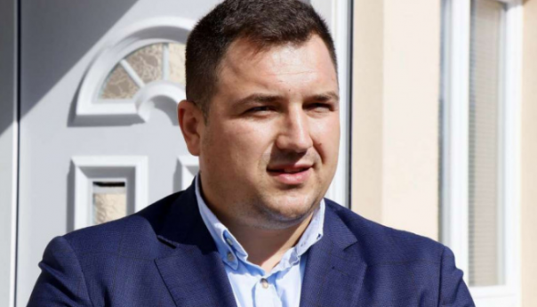 Prihvaćena ostavka ministra Lučića: Razriješen je dužnosti