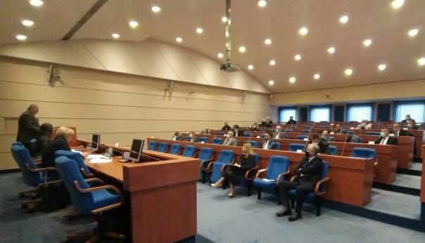 Prihvaćeni zahtjevi klubova delegata bošnjačkog i hrvatskog naroda u Vijeću naroda RS