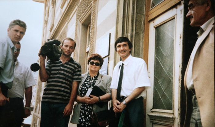 Prijatelji i kolege se opraštaju od Saliha Brkića: Perom je doticao bosansku ranu