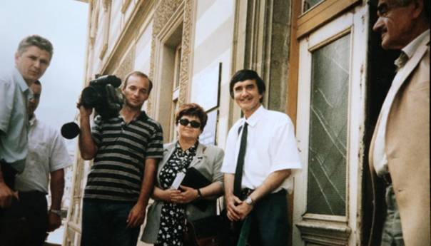 Prijatelji i kolege se opraštaju od Saliha Brkića: Perom je doticao bosansku ranu