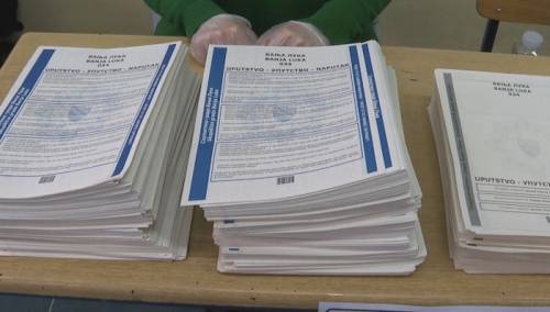 Prijavljena kupovina glasova, popunjeni glasački listići...