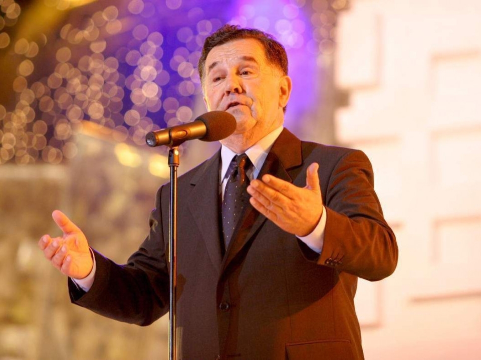Prije 19 godina napustio nas je Safet Isović: Njegove pjesme žive i danas