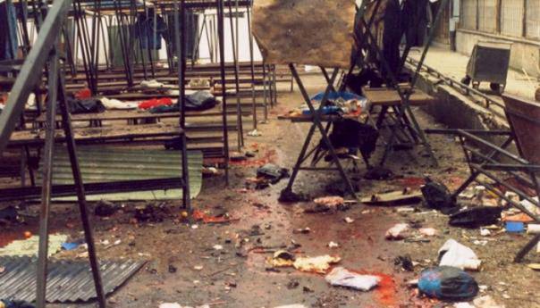 Prije 29 godina agresori na Markalama ubili 68 Sarajlija