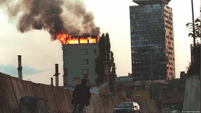 Prije 30 godina: 3777 granata ispaljeno na Sarajevo u jednom danu