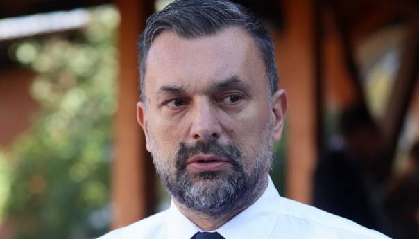 Prijedlog o vlasti bez HDZ-a i SNSD-a moguć matematički, ali je nonsens