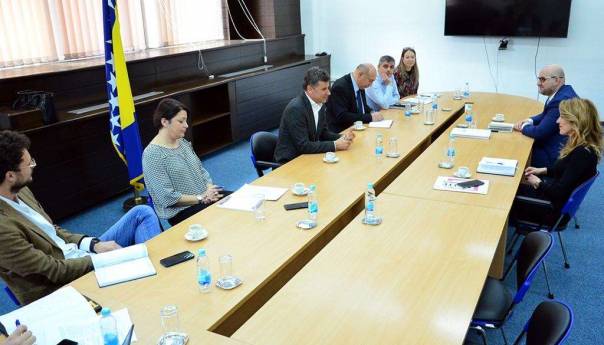 Prijedlogom budžeta FBiH predviđena sredstva za ostarivanje prava roditelja-njegovatelja