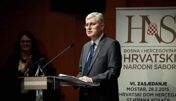 Prijedlozi HNS-a: Ili Izborni zakon ili treći entitet